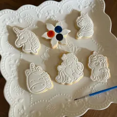Unicorns are always a magical choice! This paint-your-own unicorn cookie set comes with a variety of adorable unicorn shapes, ready to be brought to life with color. It’s one of my most requested themes for birthday parties.