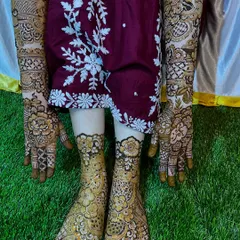 This bride wanted a designer floral look, and we extended the beautiful patterns to her feet to create a complete and cohesive bridal set.