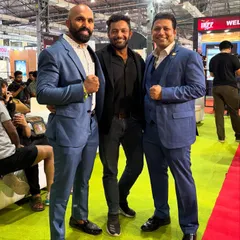 At the IHFF expo with fellow coaches and friends from the MMA community.
