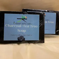 A closer look at the Charcoal and Tea Tree soap. Its deep black colour comes from activated charcoal, known for its ability to draw out impurities from the skin.