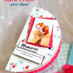 The cover of my 'Semi Circle' photo album, a really unique and hatke design to celebrate your memories.