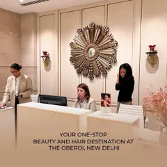 My reception area is the gateway to the Silhouette experience, where every client's journey begins. This image reflects the professional and welcoming atmosphere I cultivate, ensuring you feel cared for from the moment you arrive.