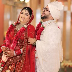 The kind of laughter that fills a room. This candid moment during the wedding ceremony is a perfect example of the genuine emotions I strive to capture.