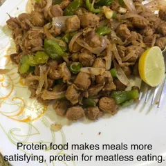 Soya chunks with capsicum and onions. This is a fantastic meatless protein source that makes meals more satisfying, helps manage weight, and reduces the risk of diabetes and heart disease.