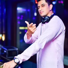Getting into the spooky spirit for a Halloween party at Drava Lounge. I love creating a themed atmosphere with my music, whether it's for Halloween, Christmas, or any other special occasion.