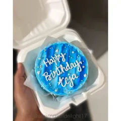 Feeling blue never looked so sweet. A simple but beautiful 'Happy Birthday Teja' bento cake in shades of blue.