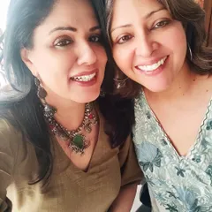 For my birthday, I wore this stunning vintage silver choker with a large green stone and intricate enamel work. A statement piece like this can be the hero of your entire outfit.