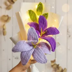 I love adding a little extra magic with fairy lights. This Lilac Lily bouquet looks so dreamy when it glows, perfect for adding a whimsical touch to any room.