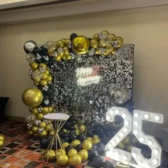 A slightly different perspective of the elegant 25th-anniversary setup.
