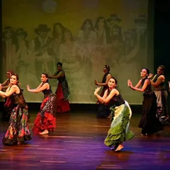 We are excited to welcome new dancers to our beginner belly dance batch in Koramangala. These classes are open to everyone, regardless of age or gender, with no prior experience needed.