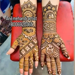 A lovely design with a mix of floral patterns and traditional motifs like a kalash and a swan. This is a great example of a semi-filled design that is both intricate and breathable.
