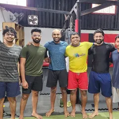 Another look at the morning grappling crew. We have a strong BJJ community here in Bangalore, always learning together.