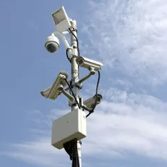 This multi-camera array provides overlapping fields of view for maximum security at a public or commercial site. We strategically place each camera, including dome and bullet types, to eliminate blind spots.