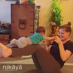 Supporting mothers through every stage is a vital part of my work. This beautiful moment between a student and her baby highlights our prenatal and postnatal yoga offerings, focusing on strength, recovery, and connection.