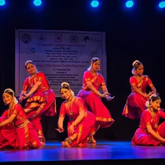 A graceful group pose from our recital at Bharatiya Vidya Bhavan. Choreographing for these cultural evenings is about respecting tradition while presenting it in a fresh and engaging way.