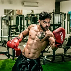 In my gym, you are either a winner or a looser. I train you to fight for what you want, building a powerful physique and the mindset of a champion through intense MMA fitness routines.