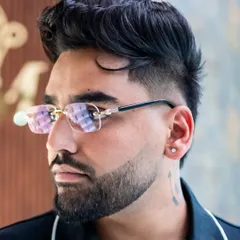 It is more than a haircut, it is a statement. We specialize in premium men's grooming, delivering sharp, textured fades and perfectly sculpted styles that are crafted with precision.