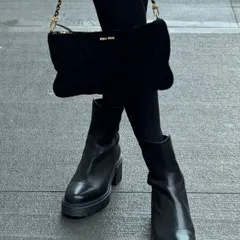I lived in these Stuart Weitzman platform booties during my entire NYC trip. They are the perfect combination of stylish and comfortable for a city that requires a lot of walking.