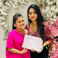 With one of my amazing teachers after completing a hairstyling course. Expanding my skills helps me provide a complete and exceptional service to my brides.