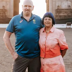 A classic portrait of a wonderful couple in front of the Gateway of India. My aim is to capture the comfortable, easy love that has been built over years.
