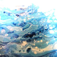 A duplicate of the close-up, this image highlights the beautiful chaos and organic patterns that fluid art can create.