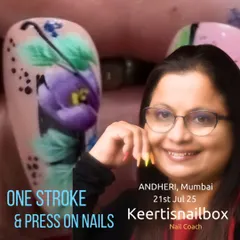 An announcement for my "2 Classes in 1" offer, combining a Press-On Nails Masterclass with a One Stroke Nail Art bonus class. This is designed to help you start your business from home.