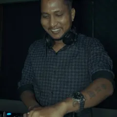 A candid moment of joy while playing a set at a wedding after-party in Daman. Loving what I do makes the music even better.
