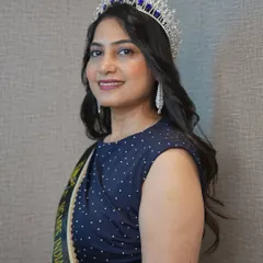 A beautiful portrait of our regular client, Bindu, after her makeover at my salon. She is wearing her crown and sash as Mrs. India Empress Finesse 1st Runner Up, and we were honored to be part of her celebration.