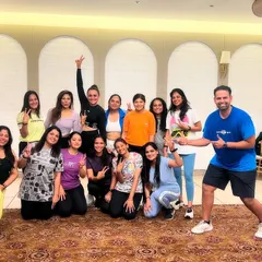 Another great shot with the fantastic group of friends who organized their own private dance fitness party. I love how my job brings people together.