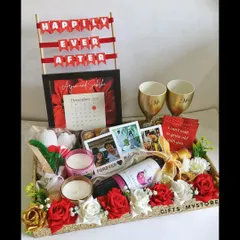 A full view of the "Happily Ever After" wedding hamper. The personalized calendar frame marking the special day is my favorite part.