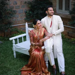 The complete traditional look for a South Indian wedding ceremony. The makeup is designed to be long-lasting and picture-perfect from every angle, complementing the intricate details of the bridal attire.
