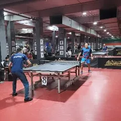 Two players battling it out during a competitive match. The arena is designed to handle multiple matches simultaneously without any disturbance.