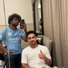 Getting Ishan Kishan ready with a fresh look. Working on-location means I can fit into the busy schedules of professional athletes.