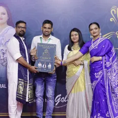 A proud moment for me, receiving a participation certificate at the Mehndi Marathon 2024 in Mumbai. It was an amazing experience to be among so many talented artists.