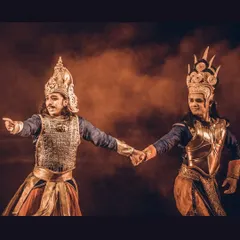 This scene between Krishna and Arjuna is a pivotal moment in '18 Days'. The choreography and costuming are designed to reflect their divine and human connection, telling a story of guidance and devotion through expressive gestures.