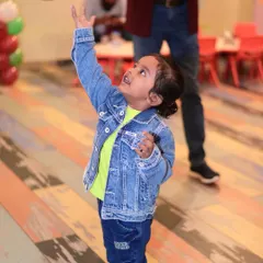 A moment of pure wonder and excitement. Capturing these small, joyful expressions is what makes our work so rewarding.