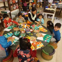 My toddler art sessions are all about joyful, hands-on exploration. I guide our youngest creators through fun craft projects that help develop their fine motor skills and ignite their imagination in a playful setting.