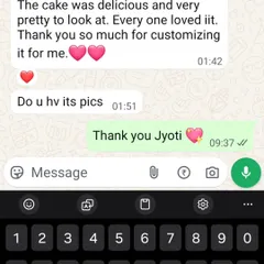 A short and sweet message from a happy customer. Knowing that everyone loved the cake and it was both delicious and pretty is what I always aim for.