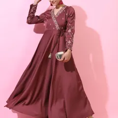 An elegant ethnic look I styled for the brand Visudh. This flowing angrakha-style maxi dress with delicate embroidery is perfect for festive occasions.
