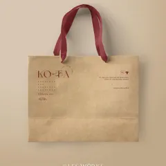 To offer a more rustic and earthy option, we also designed a version of the KO.KA carry bag using kraft paper. This demonstrates how a strong brand identity can be adapted across different materials while maintaining its core character.
