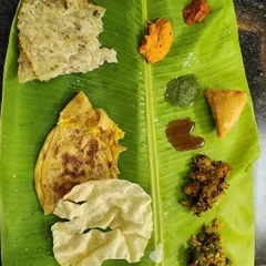A wonderful Google review from a client I had the pleasure of serving. I'm so glad they enjoyed the authentic banana leaf meal and the overall experience.