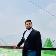 Here I am at the Shimla District Court after successfully protecting a client's interest in a cybercrime matter. As a first-generation advocate, I believe in taking up cases wherever justice is needed, whether it's a district court in another state or the Supreme Court.