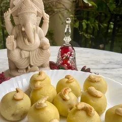 Sweets are at the heart of our festivals. Here are my homemade besan ladoos, prepared as an offering for Ganesh Chaturthi. Making traditional mithai for celebrations is a tradition I hold dear, bringing a taste of home to your family's special moments.