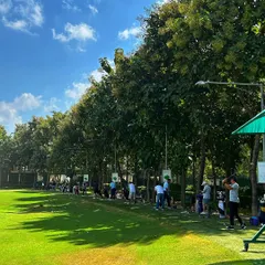 The heart of the camp on a perfect Sunday. We love seeing the range full of golfers of all levels, sharing their passion for the game.