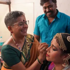 The Guru-Shishya relationship is more than just teaching steps. It is about nurturing an artist. Here I am sharing a quiet moment with my dear student Ambili Krishnan before her performance, a bond that goes beyond the classroom.