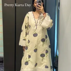 A mirror selfie on a "Pretty Kurta Day." I'm wearing a beautiful off-white kurta set with blue floral block prints and delicate scalloped lace detailing, a perfect outfit to lift my mood.