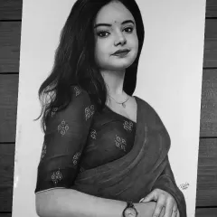 The final result of a recent commission. I focused on achieving a soft expression and the delicate details of the saree.
