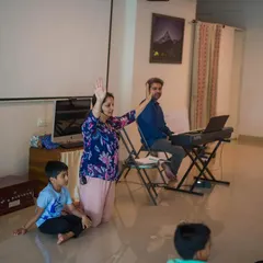 Here, the workshop transforms into an impromptu singing session. The joy in the room is palpable as children express themselves freely, reminding us that mindfulness can be found in laughter and song.