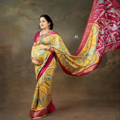 There is a unique grace in a traditional maternity saree shoot. This portrait captures the beauty of our culture, with the flowing fabric adding a touch of dynamic elegance to celebrate your pregnancy journey.
