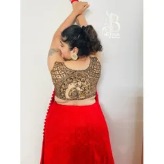 Henna is not just for hands and feet. I designed this stunning Ganesha back piece to look like an intricate blouse. It's a bold and creative way to wear henna art for a special occasion.